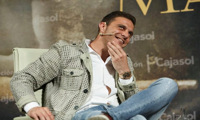 El ex futbolista Joaquín Sánchez moderará una mesa redonda sobre tauromaquia