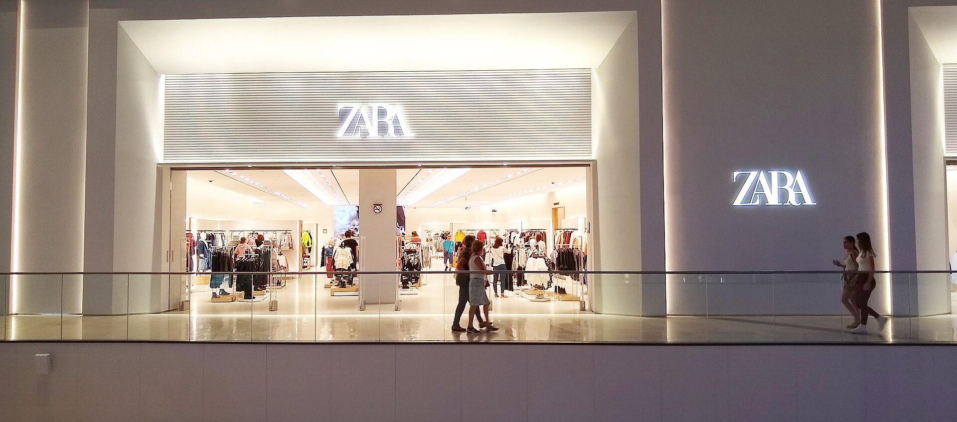 Inditex lanzará la venta por 'streaming' en España 1 Tienda de Zara