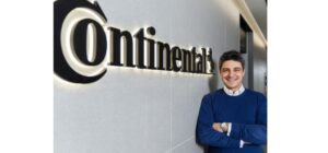 Egemen Atis entra en Continental