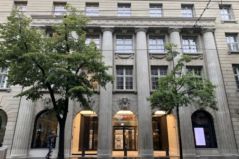 UBS
