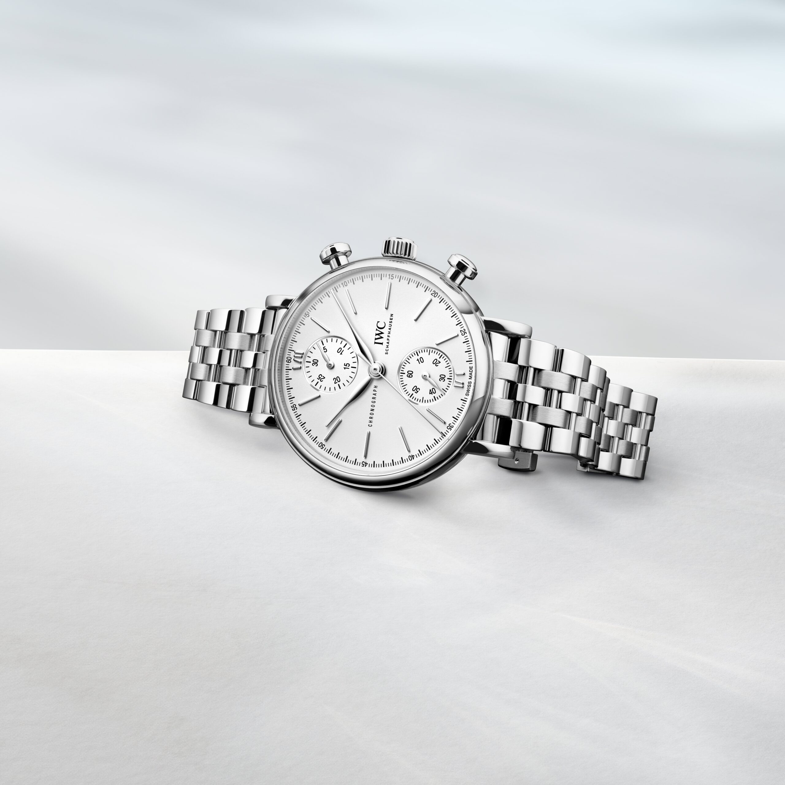 ¿Cómo es el nuevo reloj de lujo de IWC? 2 Correa de acero del Portofino Cronógrafo 39