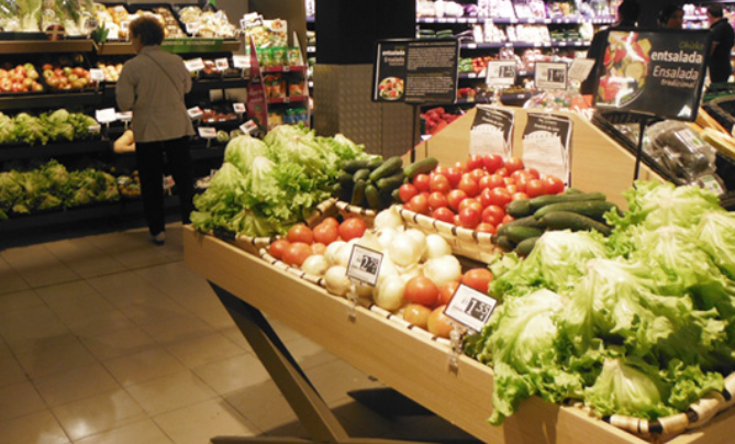 Interior del supermercado: Eroski.