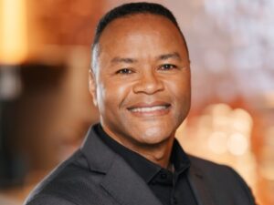 Michael Conway deja Starbucks