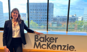 Júlia Samsó Baker McKenzie