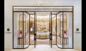 LVMH siente el impacto de la desaceleración china por primera vez desde la pandemia 1 Cartier