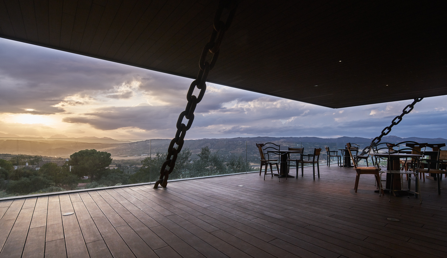 Una nueva joya del olivar: la almazara innovadora de Philippe Starck en Ronda 2 LA Almazara