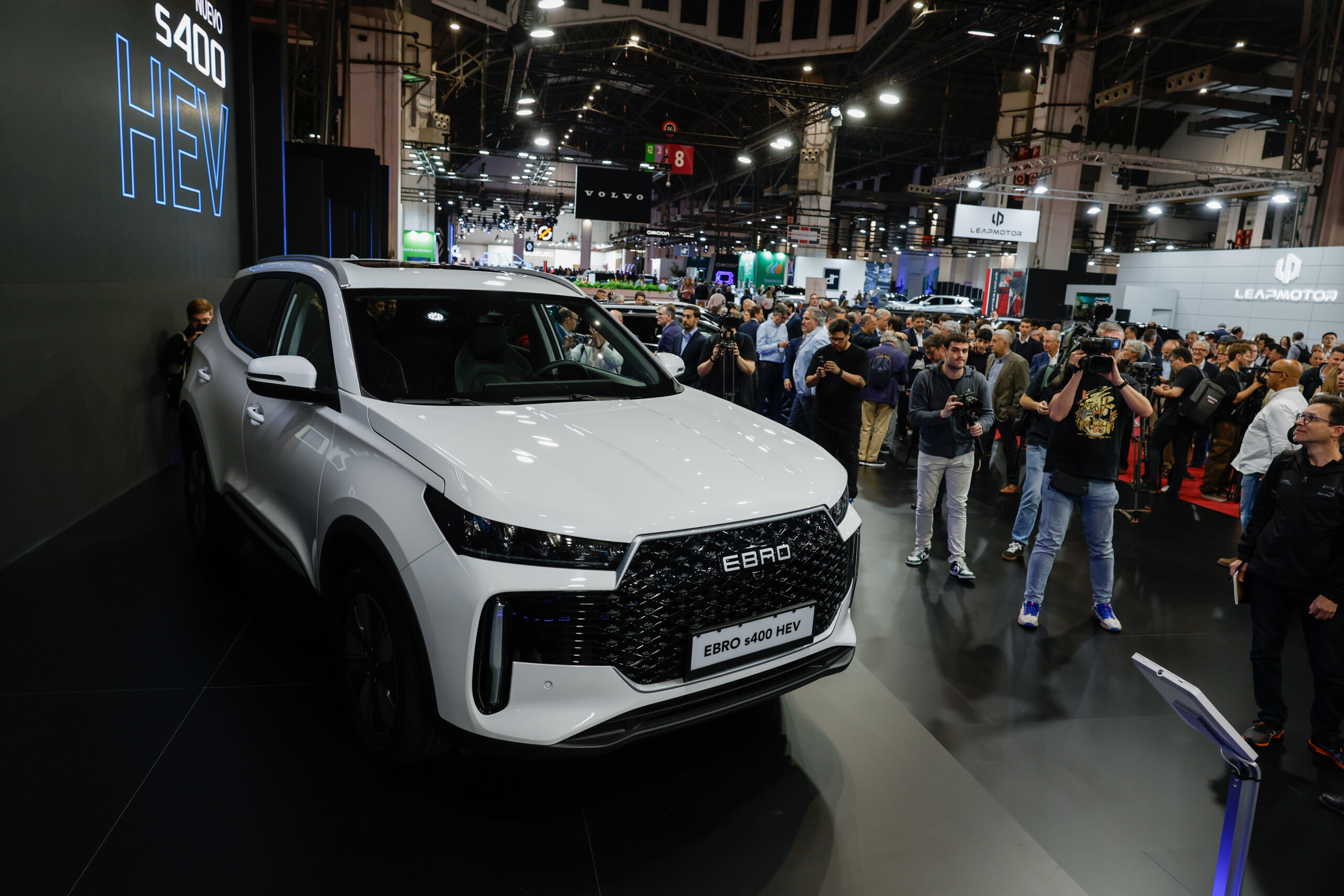 Chery muestra su potencial en Automobile Barcelona con sus marcas Omoda, Jaecoo y Ebro 2 Chery en el Atomobile Barcelona
