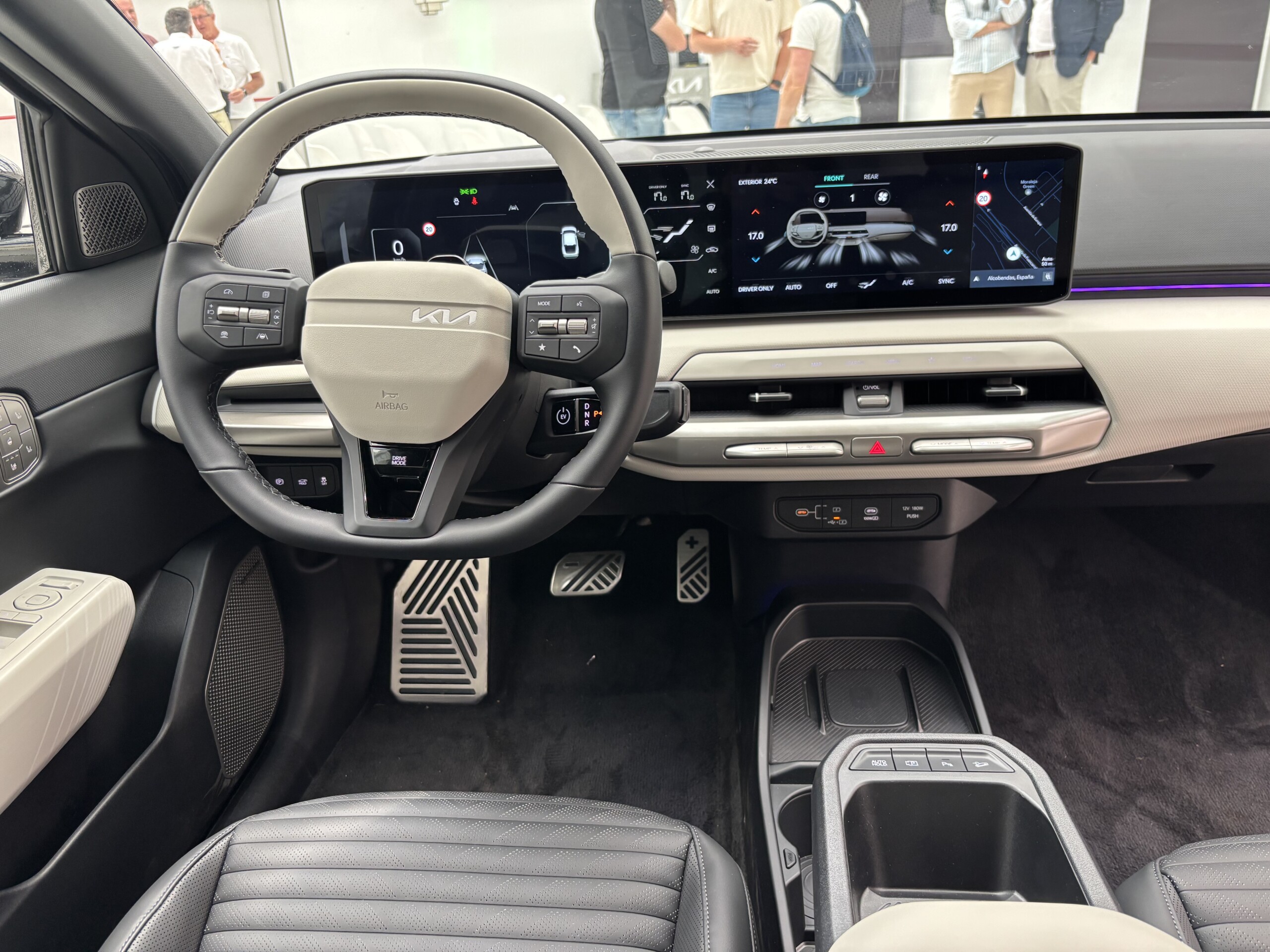 Kia EV4