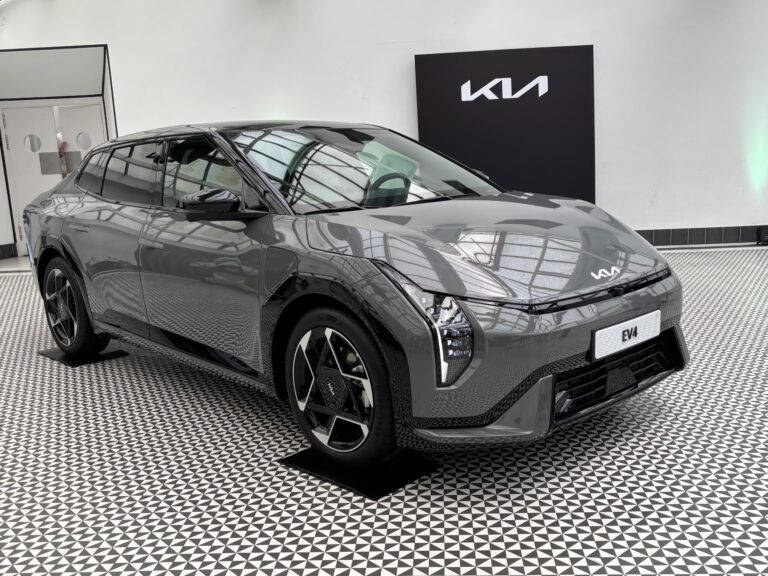 Kia EV4