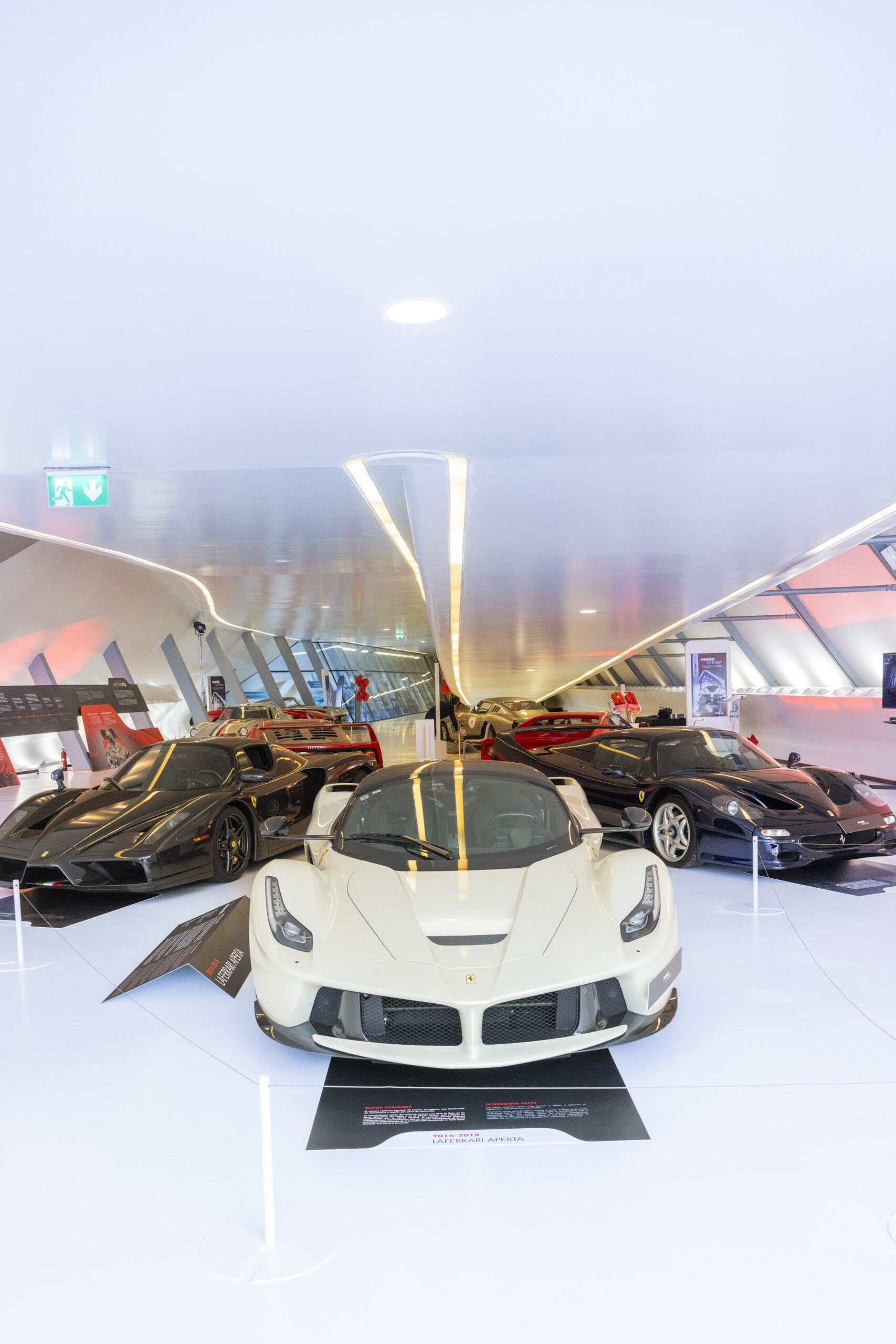 Ferrari, ‘Pasión y leyenda’ en Mobility City de Zaragoza hasta el 31 de agosto 4 La exposición ‘Pasión y leyenda' de Ferrari