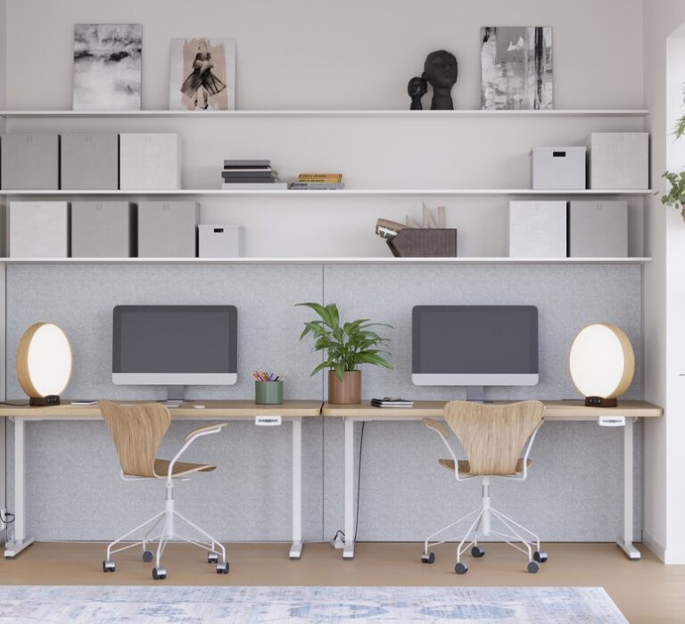Lámpara de mesa Solmate en abedul LED 2700–4100K