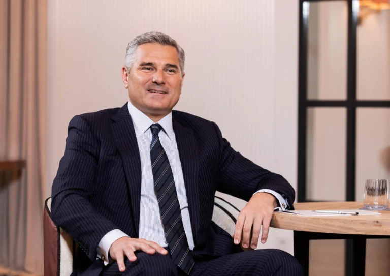 Pedro Escudero, CEO de Doma Perpetual Capital Management