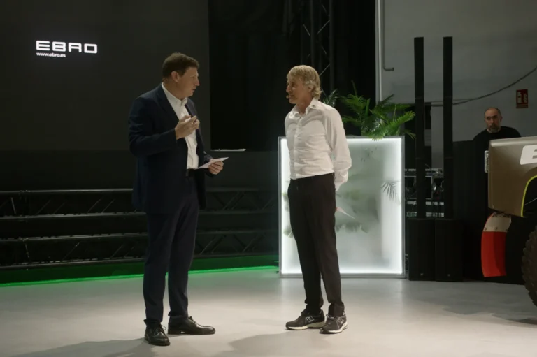 Pedro Calef, CEO de Ebro, junto a Jesus Calleja