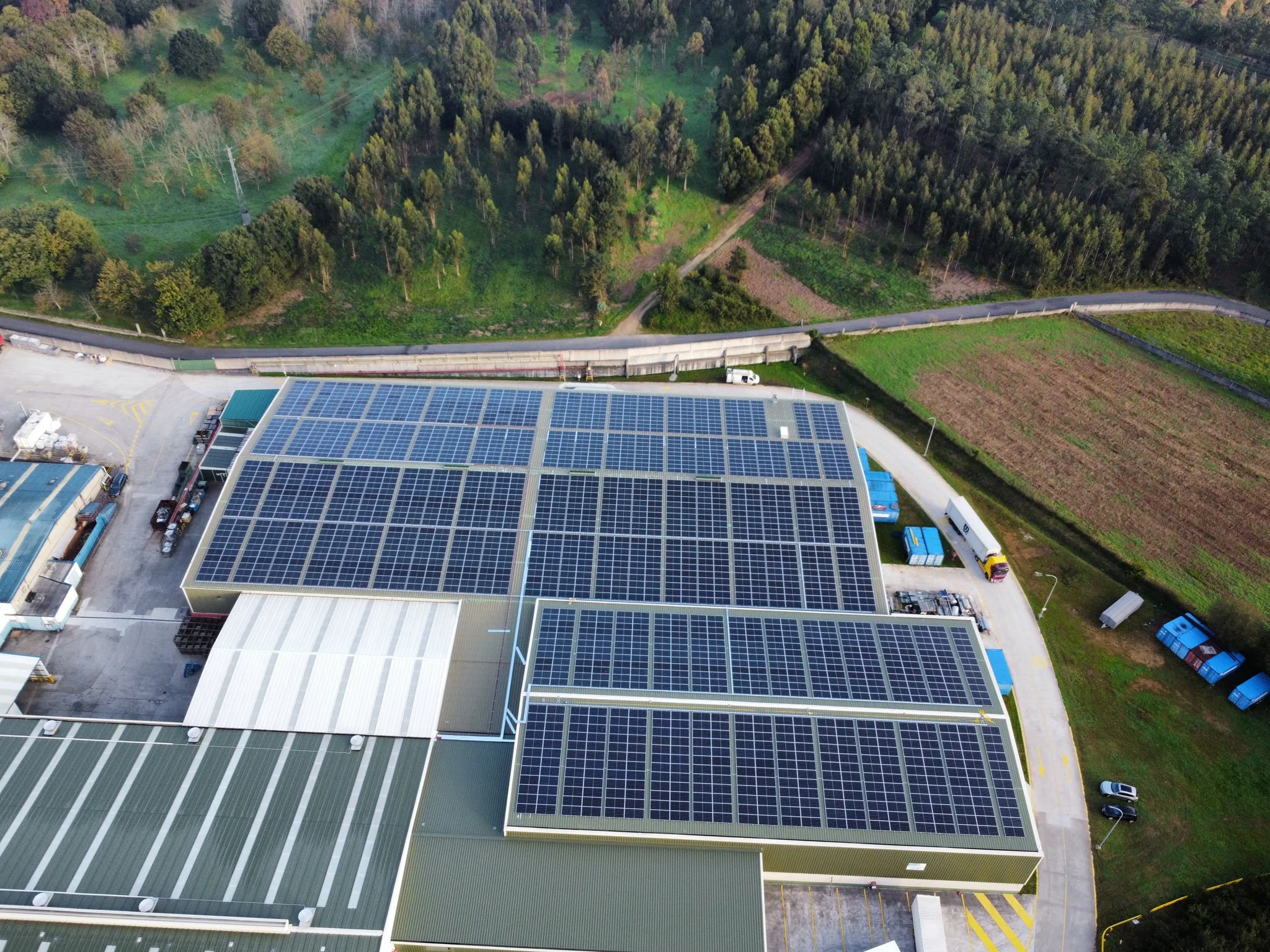 Mariví Sánchez (Nauterra): Pescar impacto 1 EDP puso en marcha una instalación de autoconsumo para Nauterra en Galicia que evita la emisión de 200 toneladas de CO2 al año