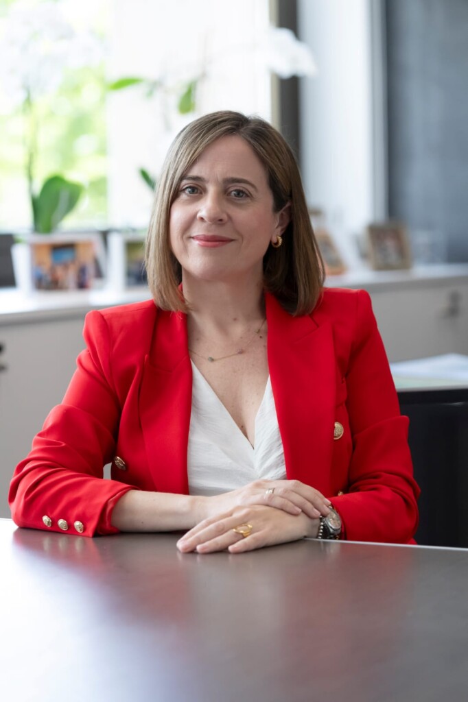 Amparo López Senovilla (Secretaría de Estado de Comercio): Manual de resistencia… económica 1 Amparo López Senovilla, Secretaría de Estado de Comercio