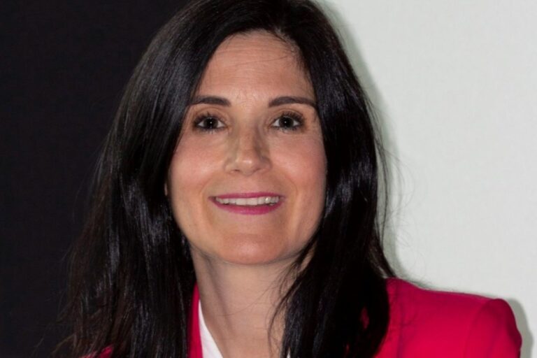 Adela Martín