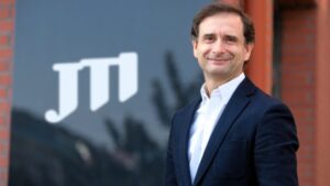 Víctor Crespo JTI