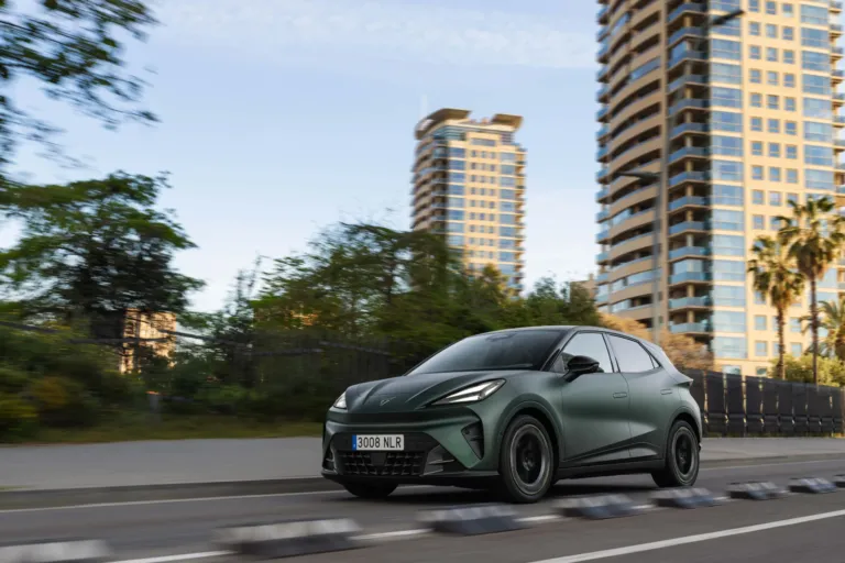 El Cupra Raval