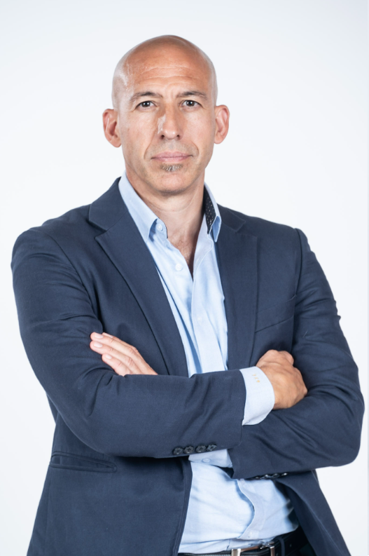 ulio Ceballos, consultor de negocio especializado en China