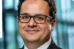 Javier Echave Espot / Merlin Properties