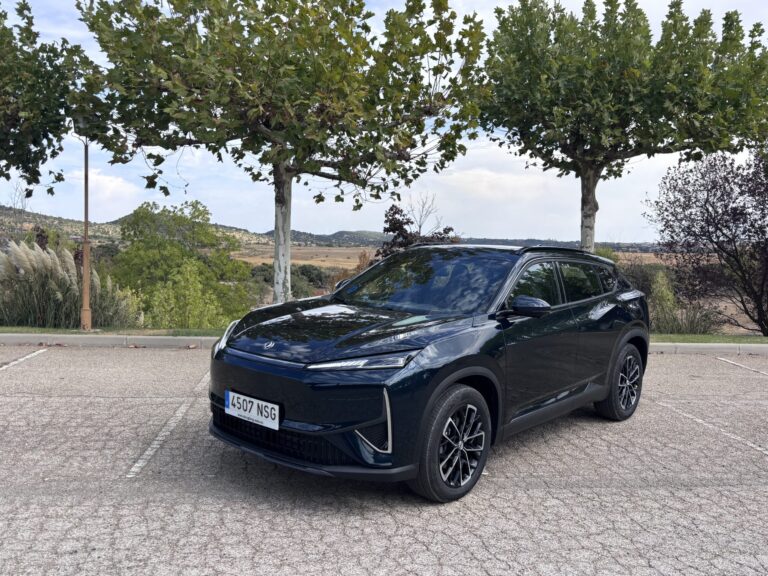 Dongfeng Mage